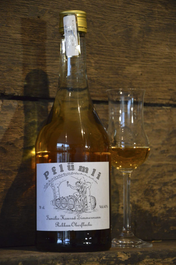 Pflümli plus (Obstbrand mit getrockneten Pflaumen) – Chalmberger